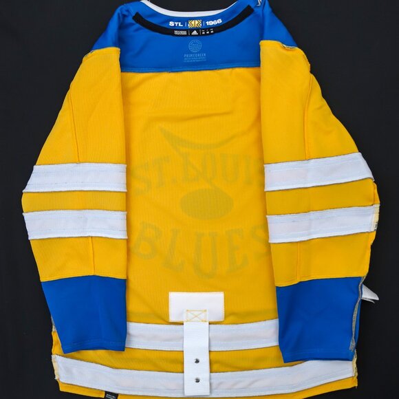 St. Louis Blues Reverse Retro 2.0 Adidas NHL Hockey Jersey - Size 46 - Picture 5 of 6